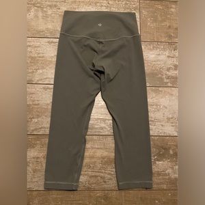 Lululemon align crop 21” leggings size 8
